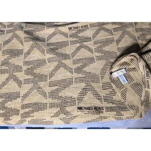 Michael Kors Tan Infinity Scarf One Size Soft Acrylic Knit Fall Winter Gift EUC